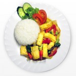 Tofu ja vihanneksia riisillä
